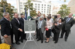 Commissioner Benepe joined elected and community officials to rename a Tribeca Park in honor of local activist Albert Capsouto.