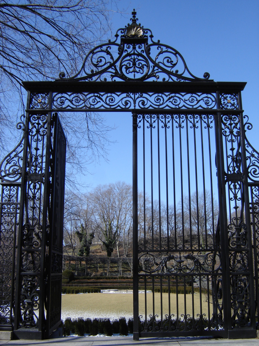 Vanderbilt Gates