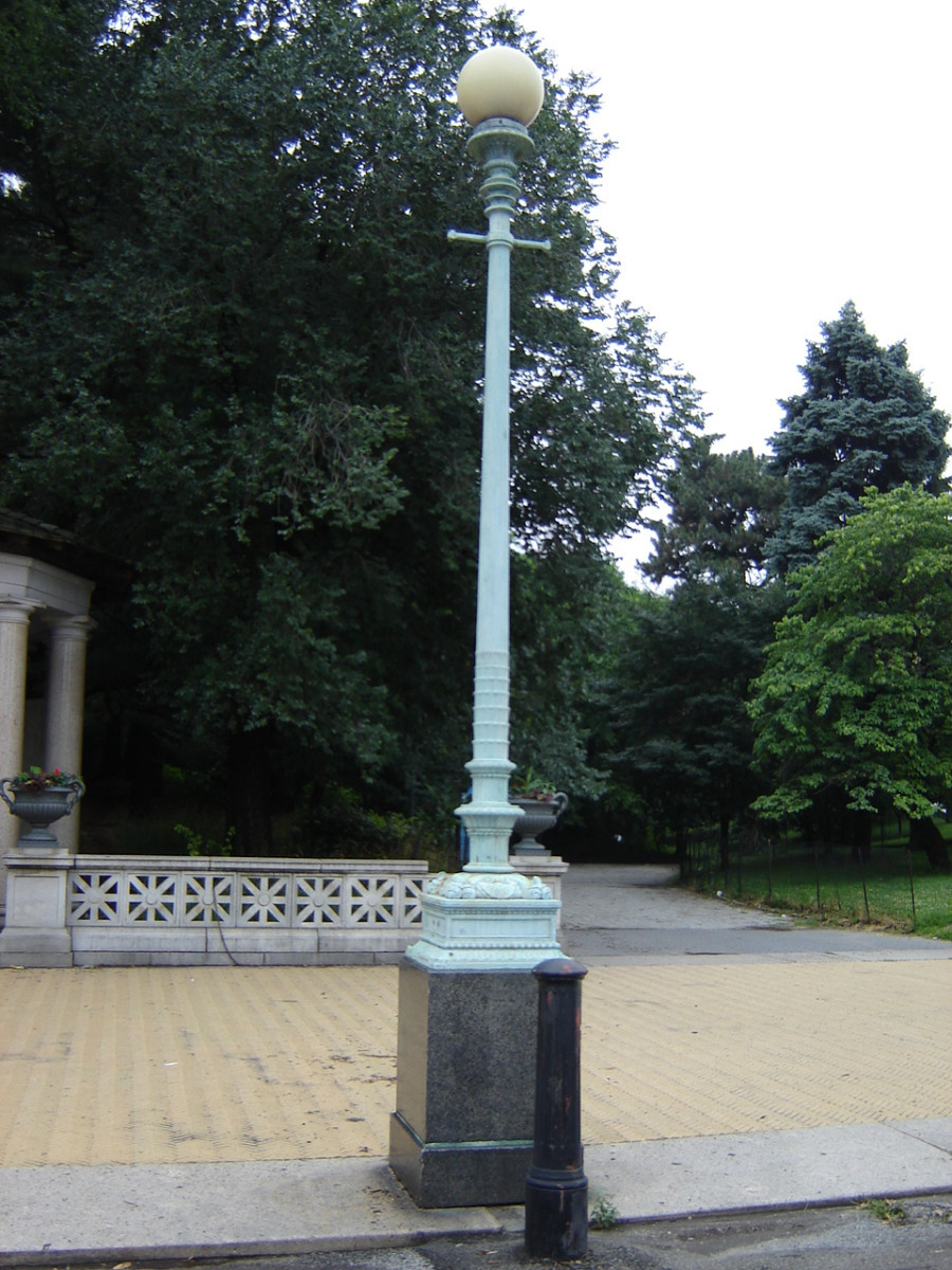 Grand Army Plaza Lamps