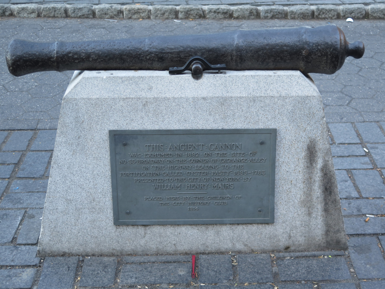 Battery Park Cannon