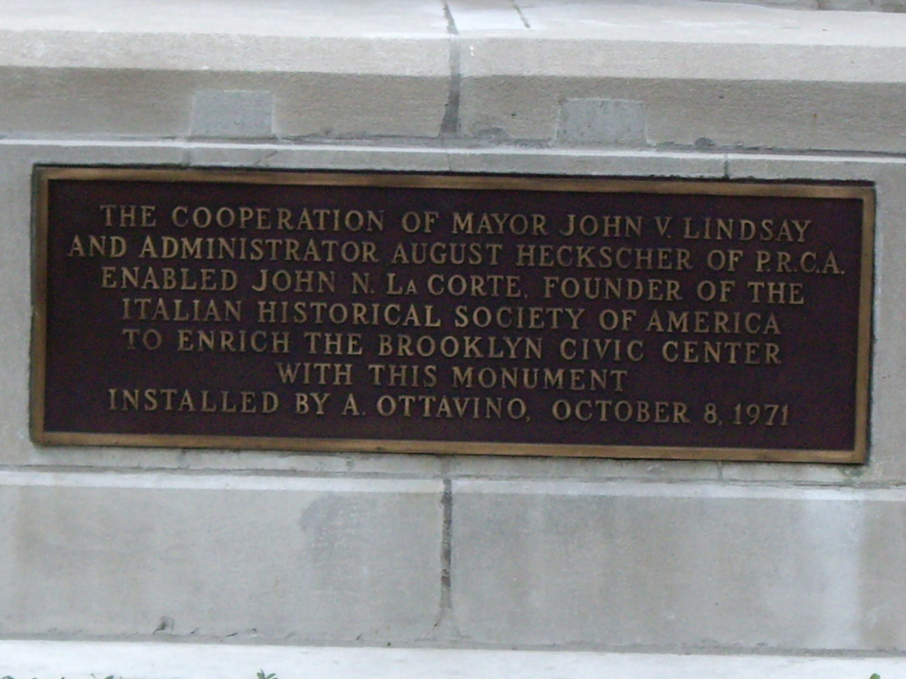 Plaque on pedestal