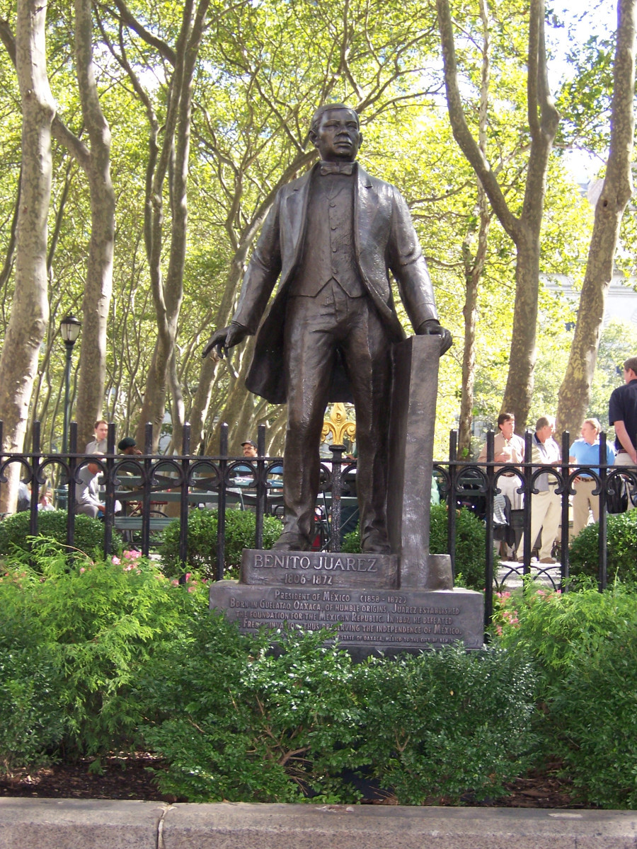 Full-size portrait sculpture on bronze base