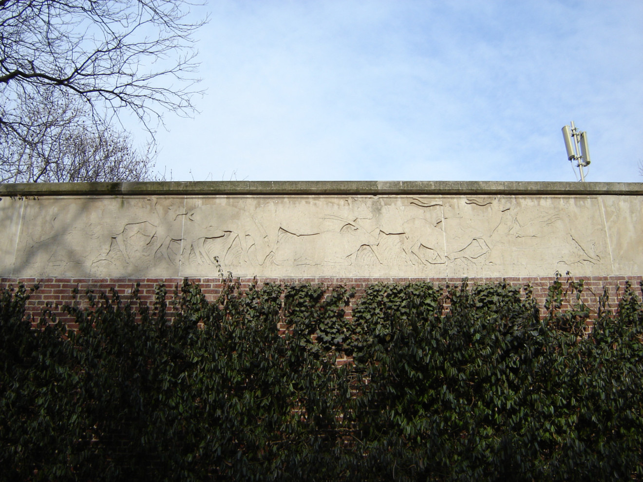 Bas-relief in three continuous sections