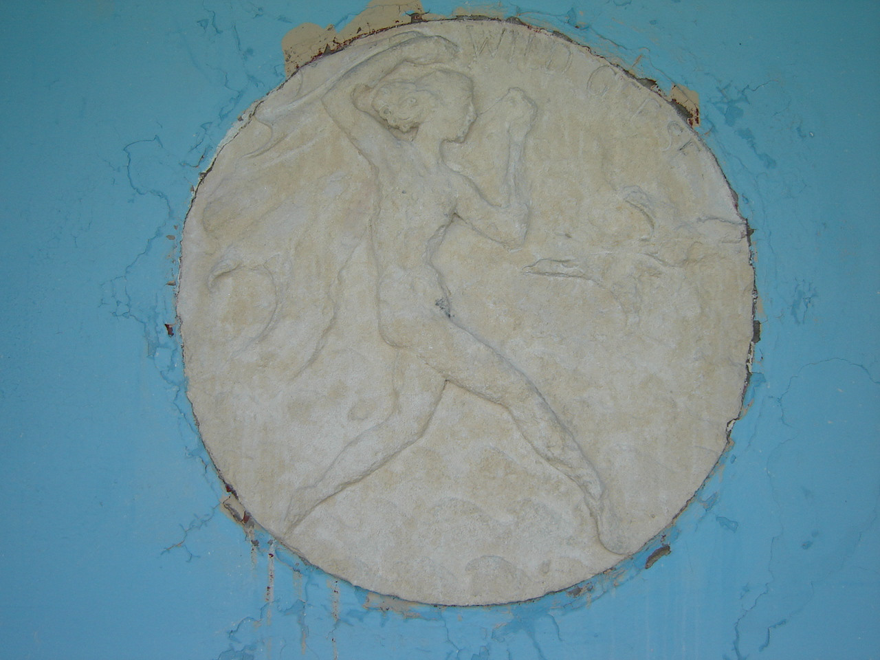 Bas-relief roundel