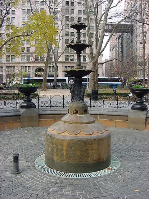 Display fountain