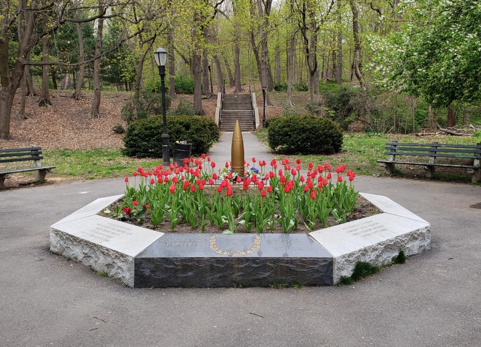 Octagonal planter