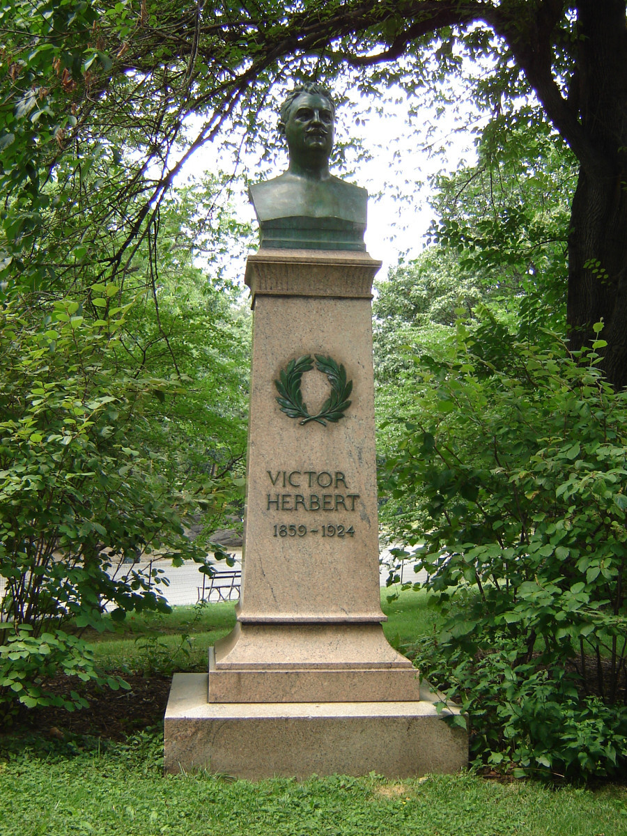 Bust on pedestal