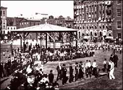 Photo of Hamilton Fish Park, 1902