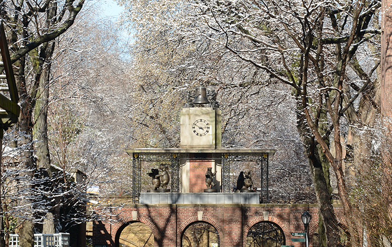 Delacorte Clock