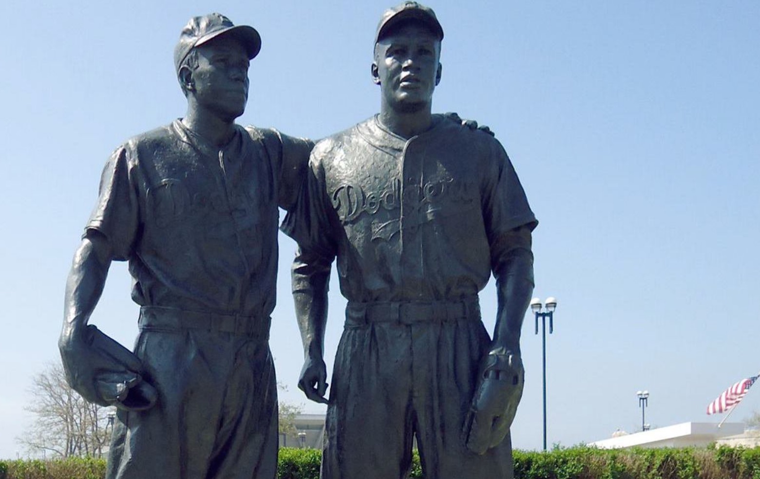 The statue depicts Pee Wee Reese embraces Jackie Robinson