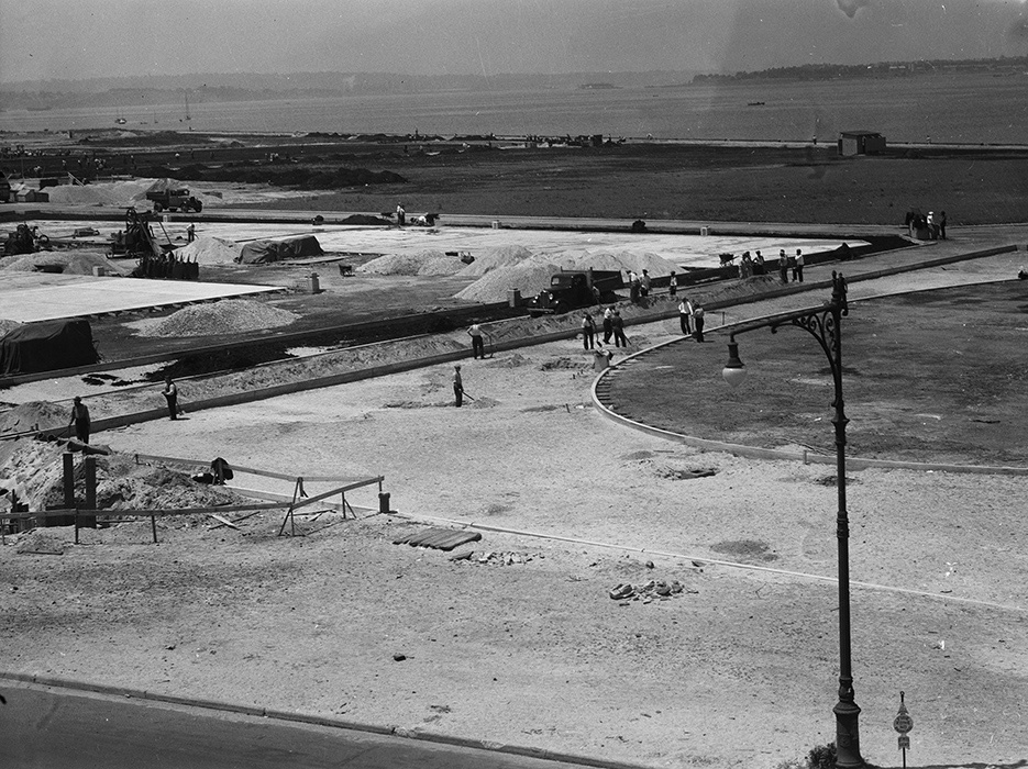 black and white archival image of the construction of the waterfront park