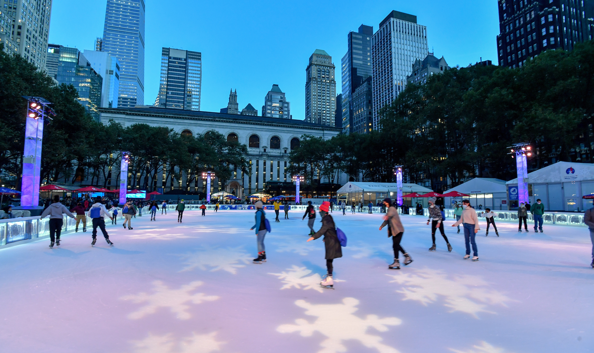 Come to visit us at Bryant Park and enjoy this beautiful place