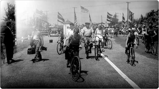 The opening of the Motor Parkway in Queens, July 9, 1938. Courtesy of Parks Photo Archive, Neg. 14572.