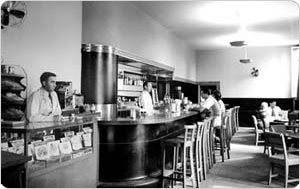 Split Rock Golf House Food Concession, Pelham Bay Park, the Bronx, September 10, 1940