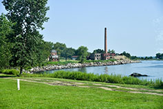 A scenic view of the Hart Island waterfront.