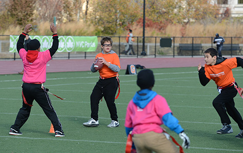 kids playing flag football