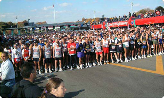 Marathon runners eagerly anticipate their start on the Verrazano Bridge, November 4, 2001. Photo: Spencer T. Tucker.