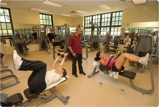 Members work toward their fitness goals at the newly opened Greenbelt Recreation Center in Staten Island, May 31, 2007. Photo by Malcolm Pinckney.