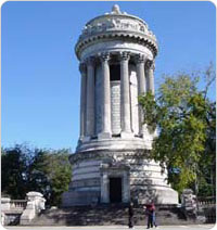 Soldiers and Sailors Monument, Manhattan, October 2003