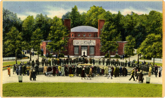 A postcard of the Prospect Park Zoo. Courtesy of the Prospect Park Archives.