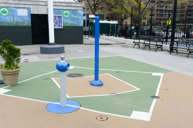 NYC - Brooklyn - Coney Island: Keyspan Park - Jackie Robin…