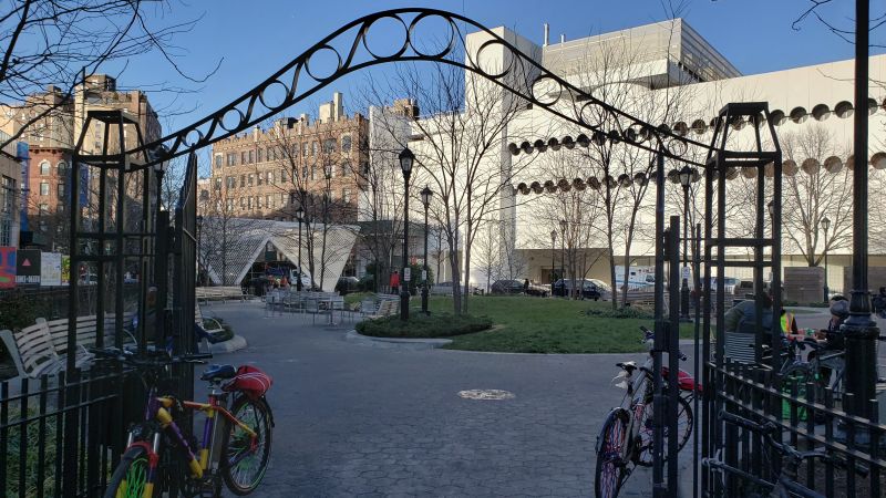  The AIDS Memorial