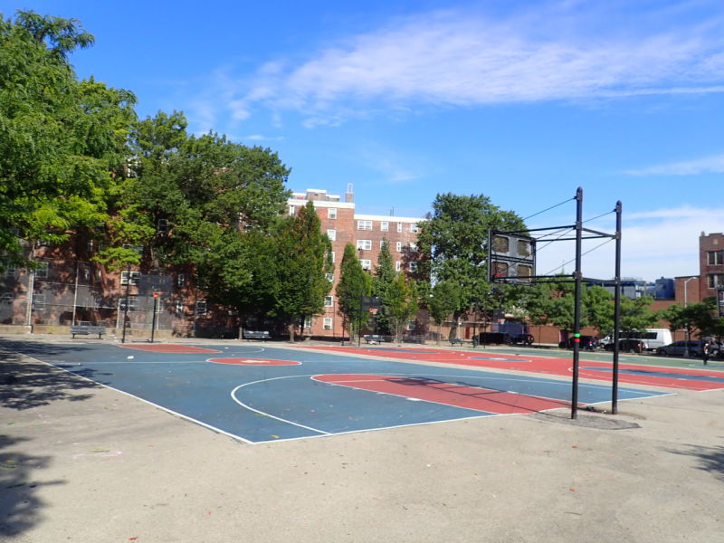 Basketball Courts : NYC Parks