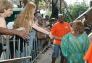 Patti LaBelle shakes hands with fans