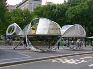 Dennis Oppenheim, Tumbling Mirages. Photo by Clare Weiss, NYC Parks.