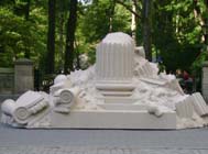 Ryan Gander, The Happy Prince, courtesy of Public Art Fund