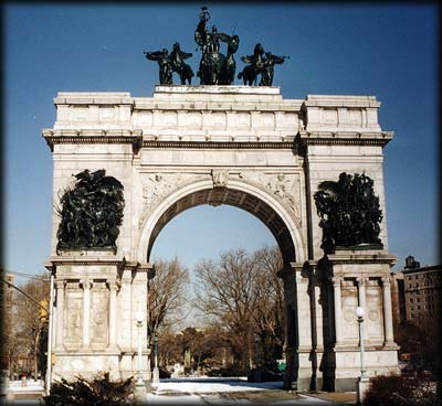 Photo of the Soldiers' and Sailors' Arch in Grand Army Plaza, Prospect Park, Brooklyn